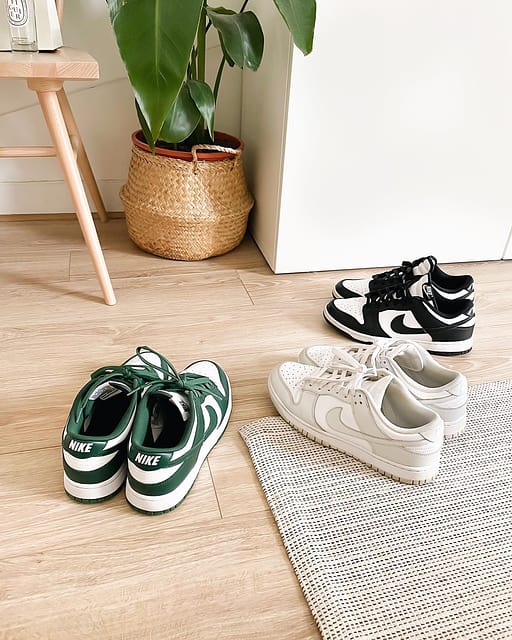 ♻️
#sneakers #nike #dunk 
.
.
.
.
.
#highsnobiety #highsnobietystyle #fashionfuckery #nclgallery #pauseshots #minimalhouse1 #instakicks #mobilesneakers #HSKicks #streetbeast #sneakersaddict #sneakerhead #sneakeraddict #sneakerfreaker #streetwearfashion #kicks #fashionbruh #cozystreetwear #streetwear #atatf #sneakcorner #snrkskickcheck #snkrs #kicksvision #itrsneakerstore #lacedcommunity #uniformdisplay