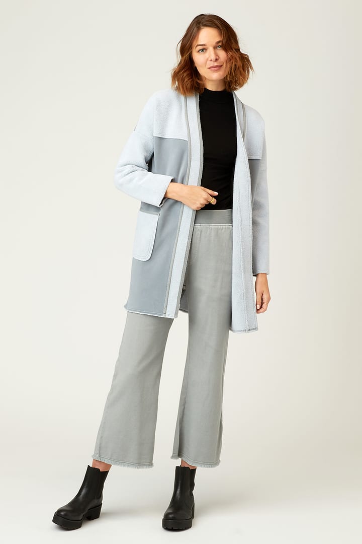 Ainsley Turtleneck in Black