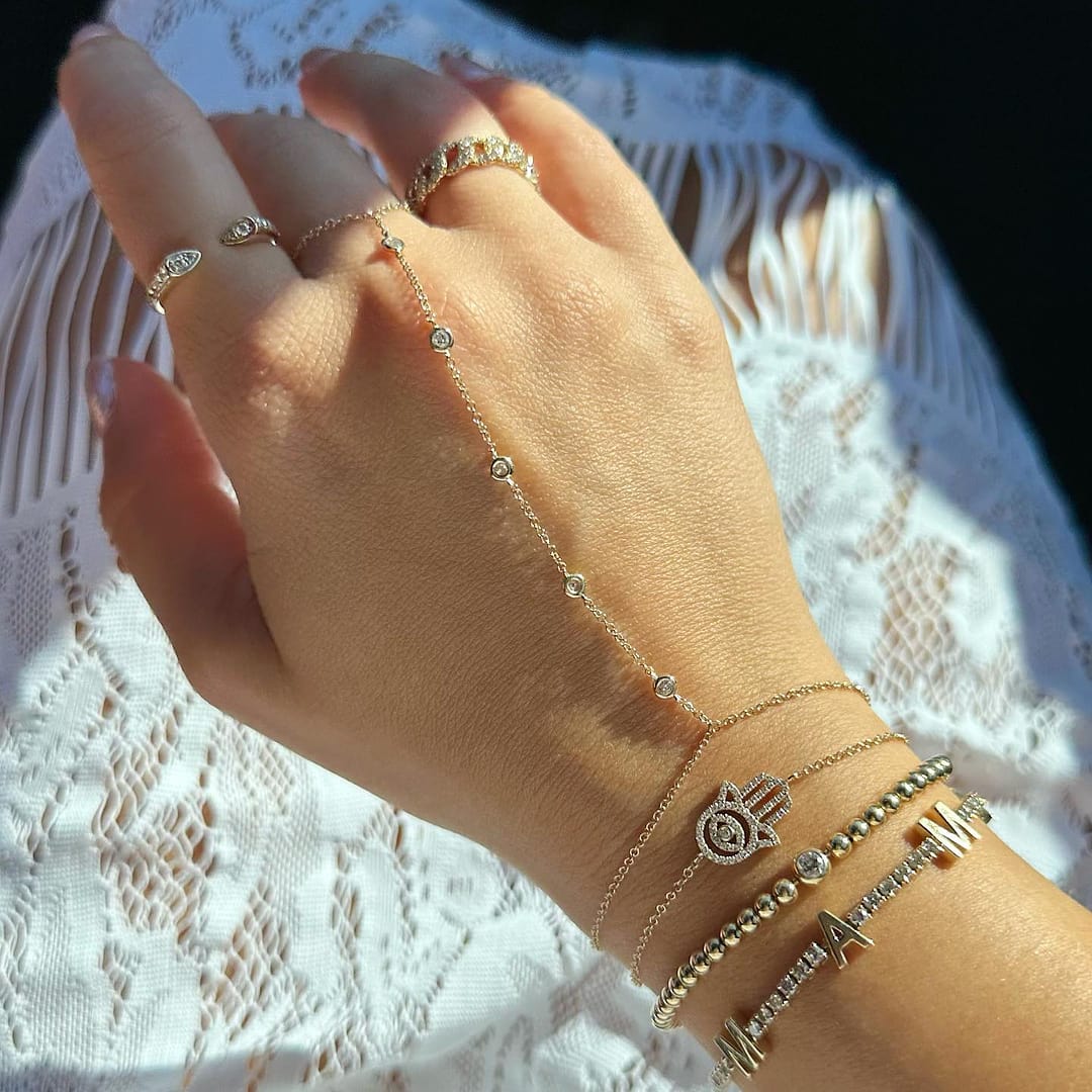 14K Gold Diamond Bezel Station Hand Chain – IZAKOV