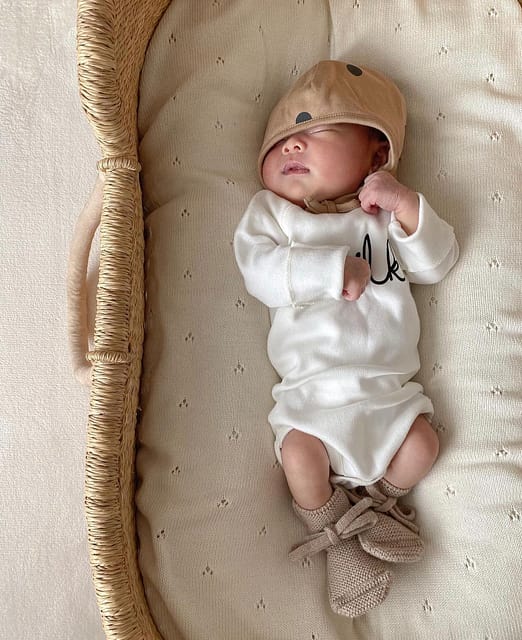 organic zoo 6-12m まとめ売り　男の子　女の子　赤ちゃん　ベビー organic zoo Olive Garden Wrapover Bodysuit｜オリーブ柄 ベビー肌着