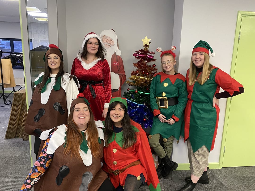 Summer Christmas Dinner Costume Christmas Pudding Costume – Smiffys