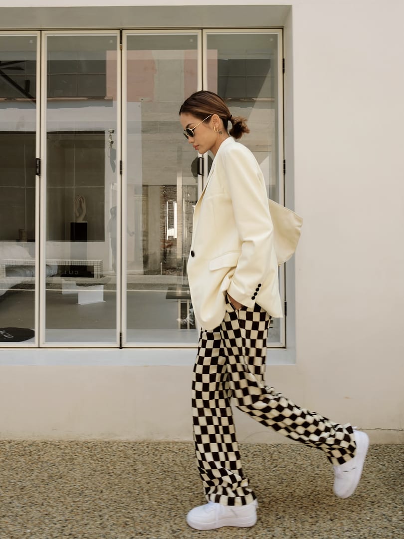 MO&Co. Women's Checkerboard Straight Casual Pants Fitted