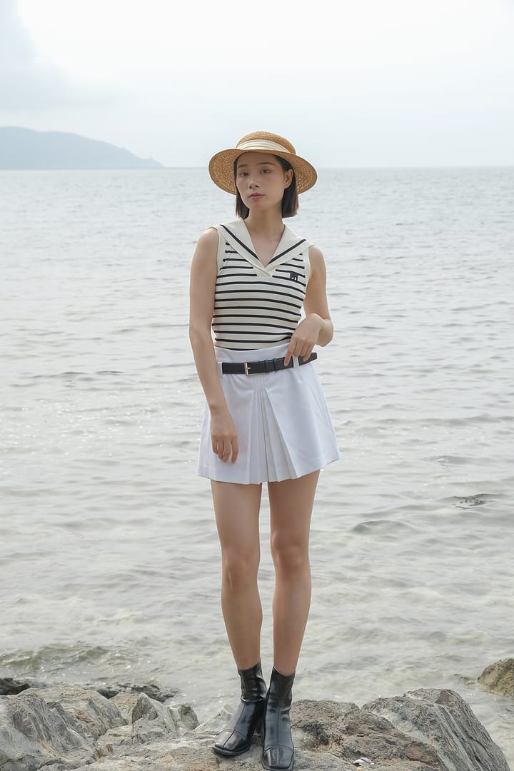 MO&Co. Women's Striped Navy Collar Knit Top