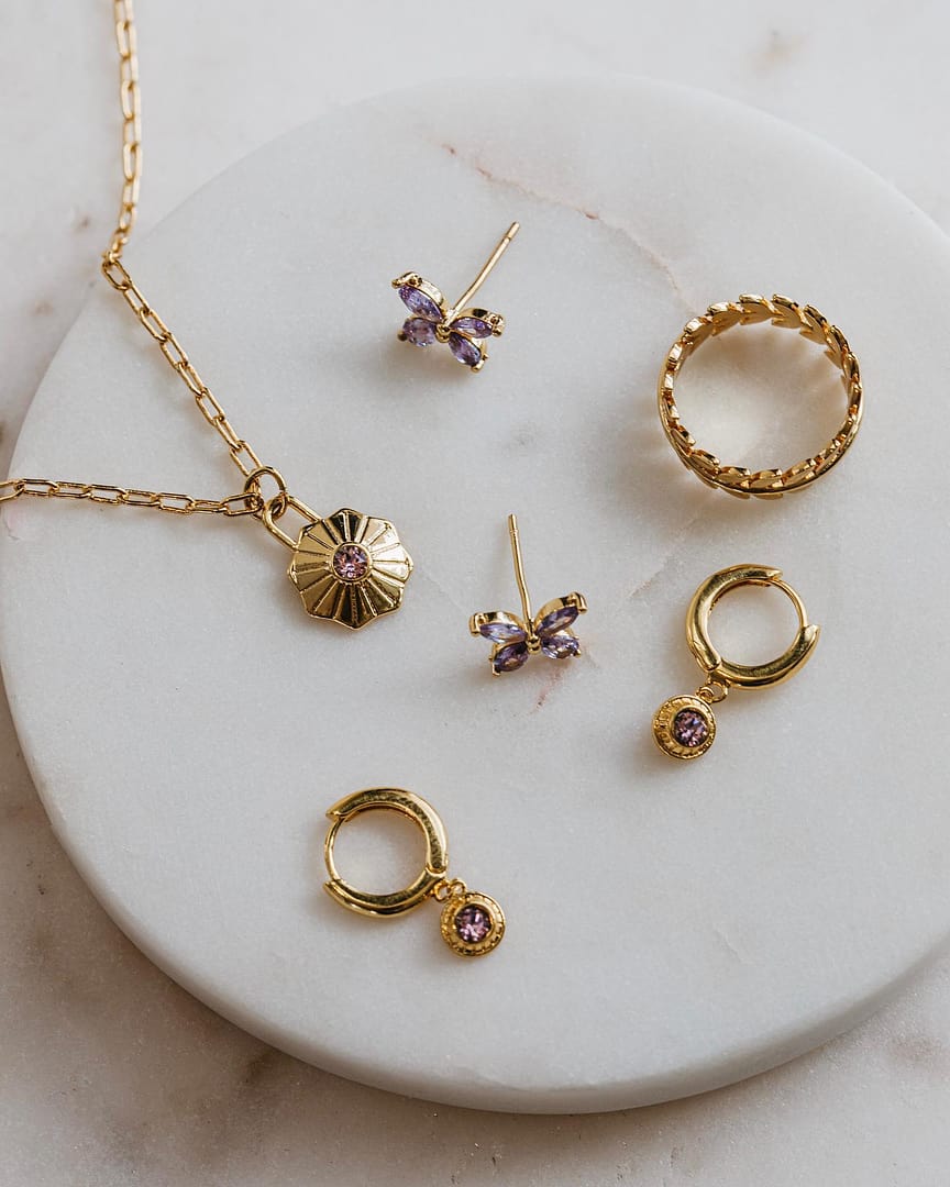 For when you have a June birthday coming up (or you just really like lilac) #oreliajewellery