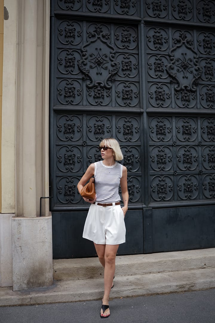 White Loose A-Line Shorts With Belt – GOELIA