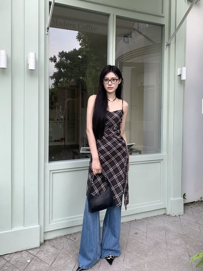 MO&Co. Women's Plaid Pattern Cami Dress Slit Detailed