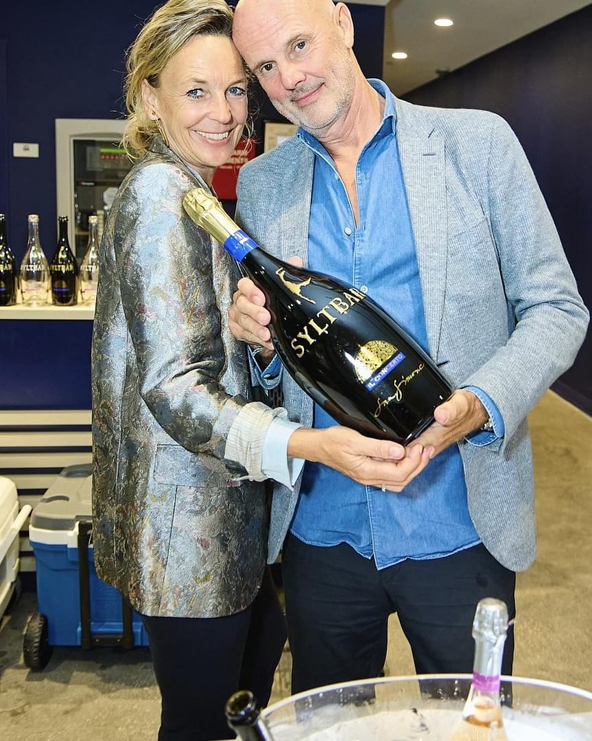 Valery Klein pour Baccarat Seau à glace à champagne en cristal taillé Bertrichamps - En vente sur France