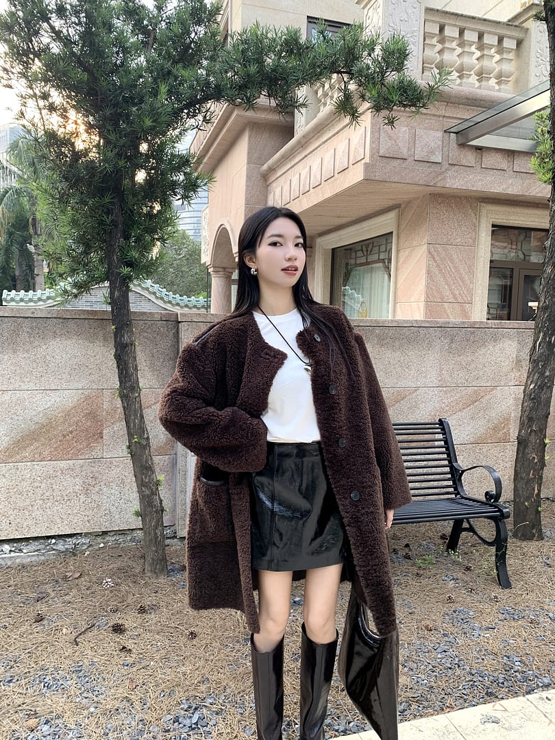 MO&Co. Women's Faux Shearling Midi Coat