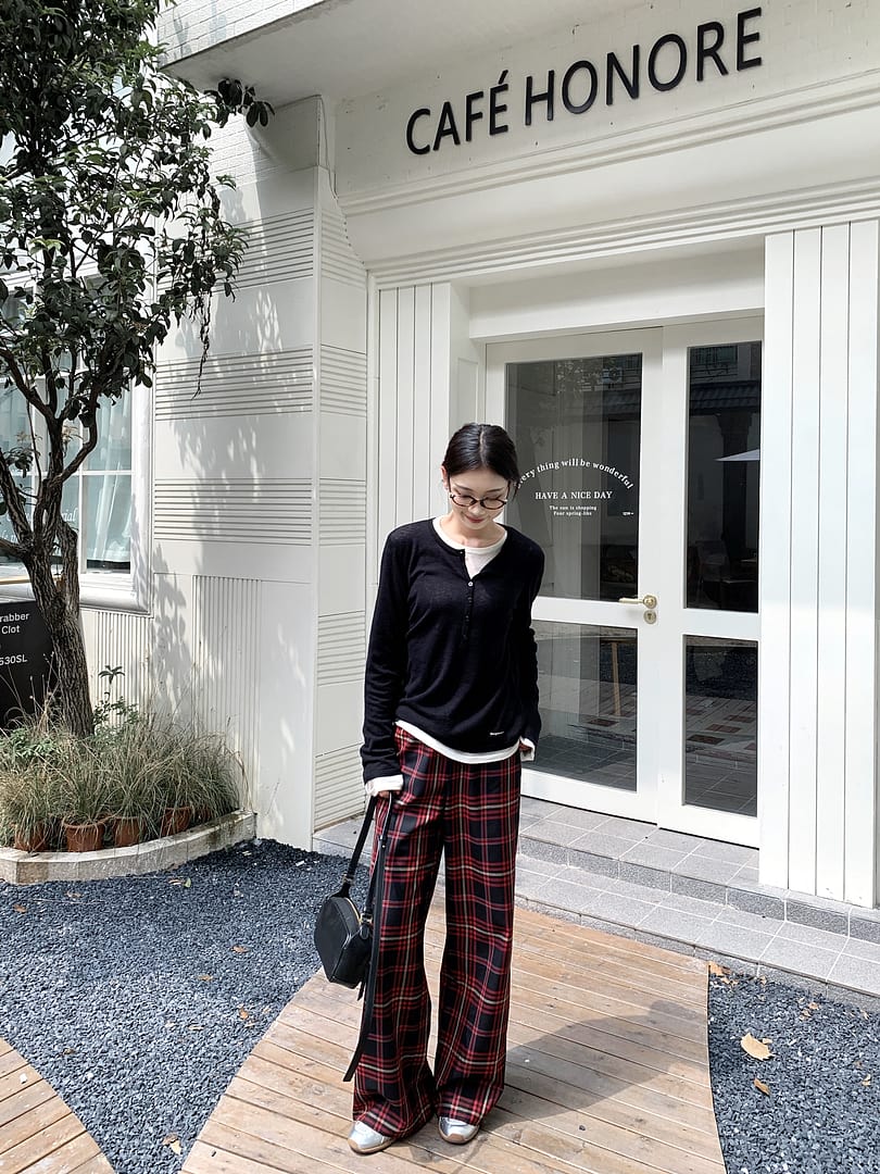 公式【1JINN STUDIO】Color-Block Plaid Wool Biker pants Helsa Colorblock Plaid Suit Trouser in Cafe Plaid & Java