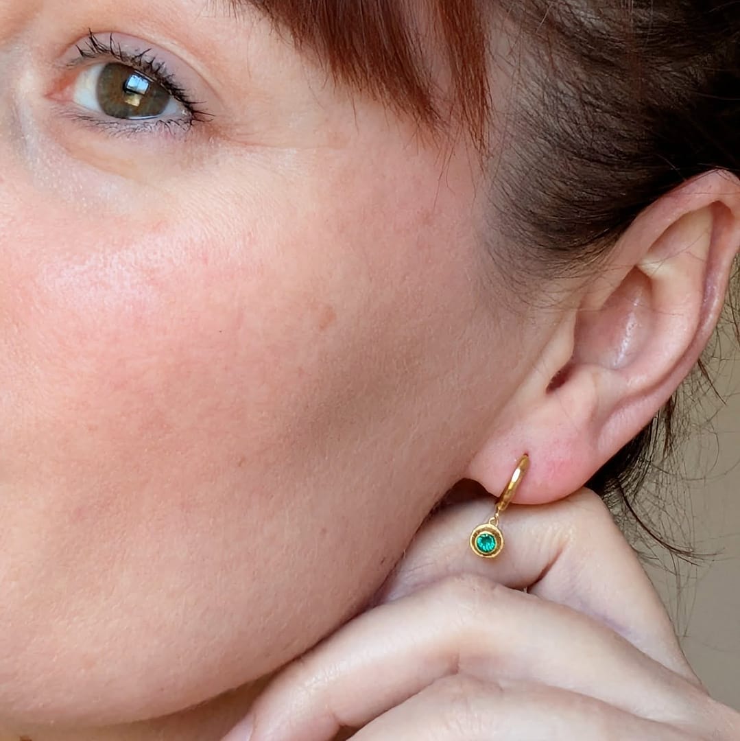 Emerald Drop Huggie Hoop Earrings Made With Swarovski® Crystals - Gold

oreliajewellery

Get 15% OFF with the code OLIST-KXKM

Link in stories and bio 

#AD #earrings #inorelia #oreliajewellery #theolist #jewellerylover #jewellery #oreliadiscountcode #gold #silver #beauty #fashion #fyp #trendingjewellery