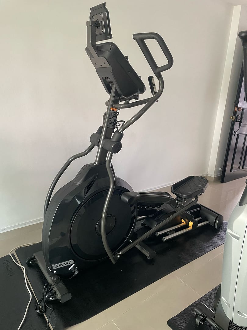 Spirit XE395ENT Elliptical Trainer (2023 Model) In Singapore
