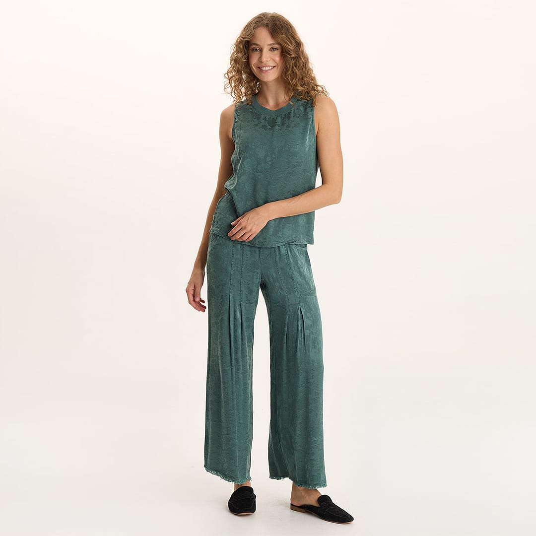 XCVI Twaina Textured Satin Pull-On Wide-Leg Pant