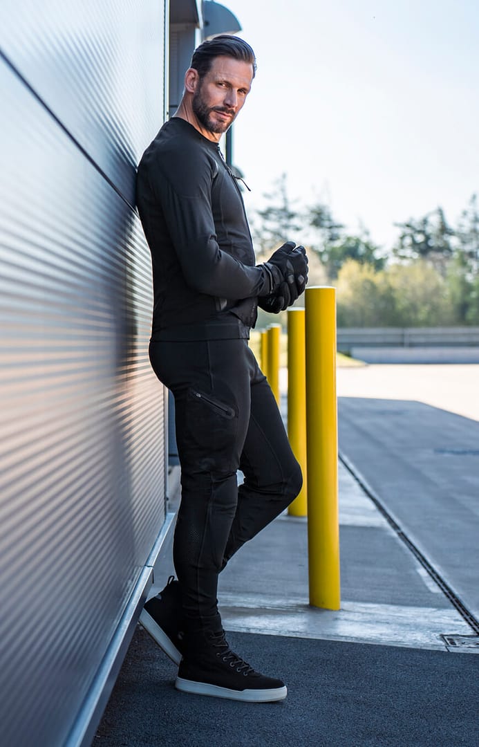 ノックス(KNOX)公式サイト - イギリス発のバイクライダー向け高性能