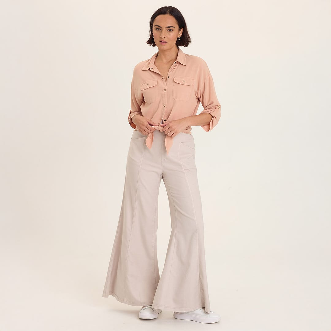 Wearables Faulk Twill Pull-On Twill Bell Bottom Pant