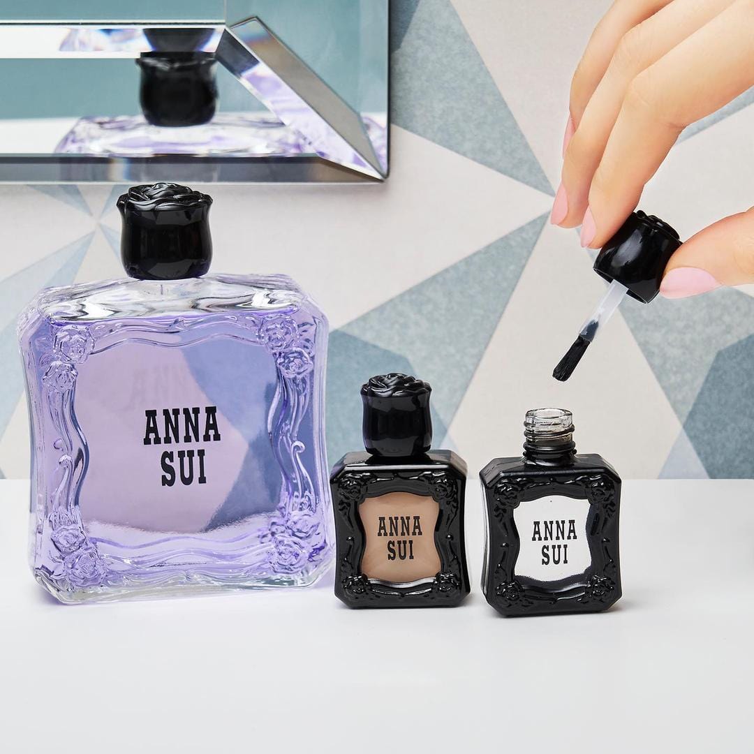 ANNA SUI Official Website