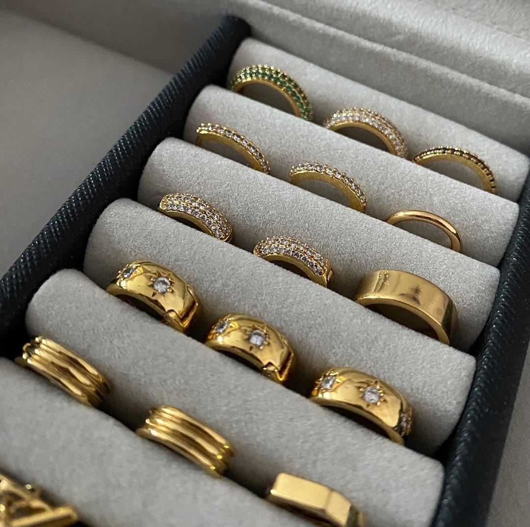 What style ear stack should we curate this weekend?✨⁠
Tap the link in bio to shop.⁠
#OreliaJewellery