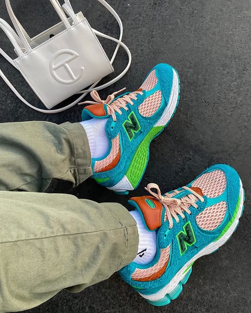 Water be the guide 🌊 // salehebembury newbalance

•
#newbalance #newbalance2002r #salehebembury #waterbetheguide #newbalanceshoes #newbalanceoriginal #newbalancerunning #newbalancewomen #newbalancegallery #nbsonly #hypebaekicks #telfar #telfarbag