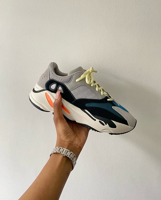 Yeezy 700 Wave Runner👟. Let me know your thoughts...COP or DROP? #missdemskotd