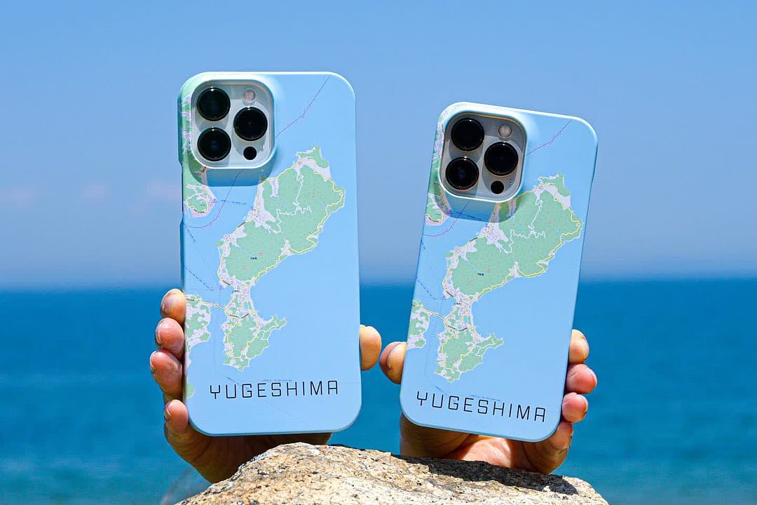 地図柄iPhoneケース ユーザーレビュー on Instagram – クロスフィールド
