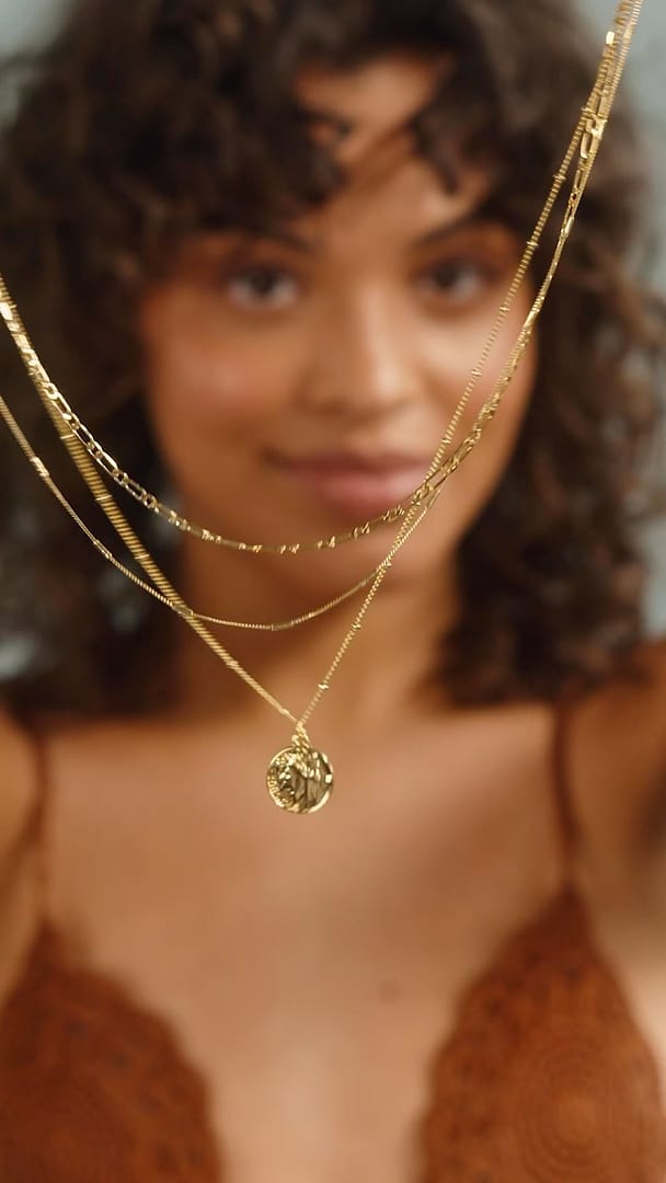 Our bestselling coin necklace, now pre-stacked. You’re welcome.

#oreliajewellery