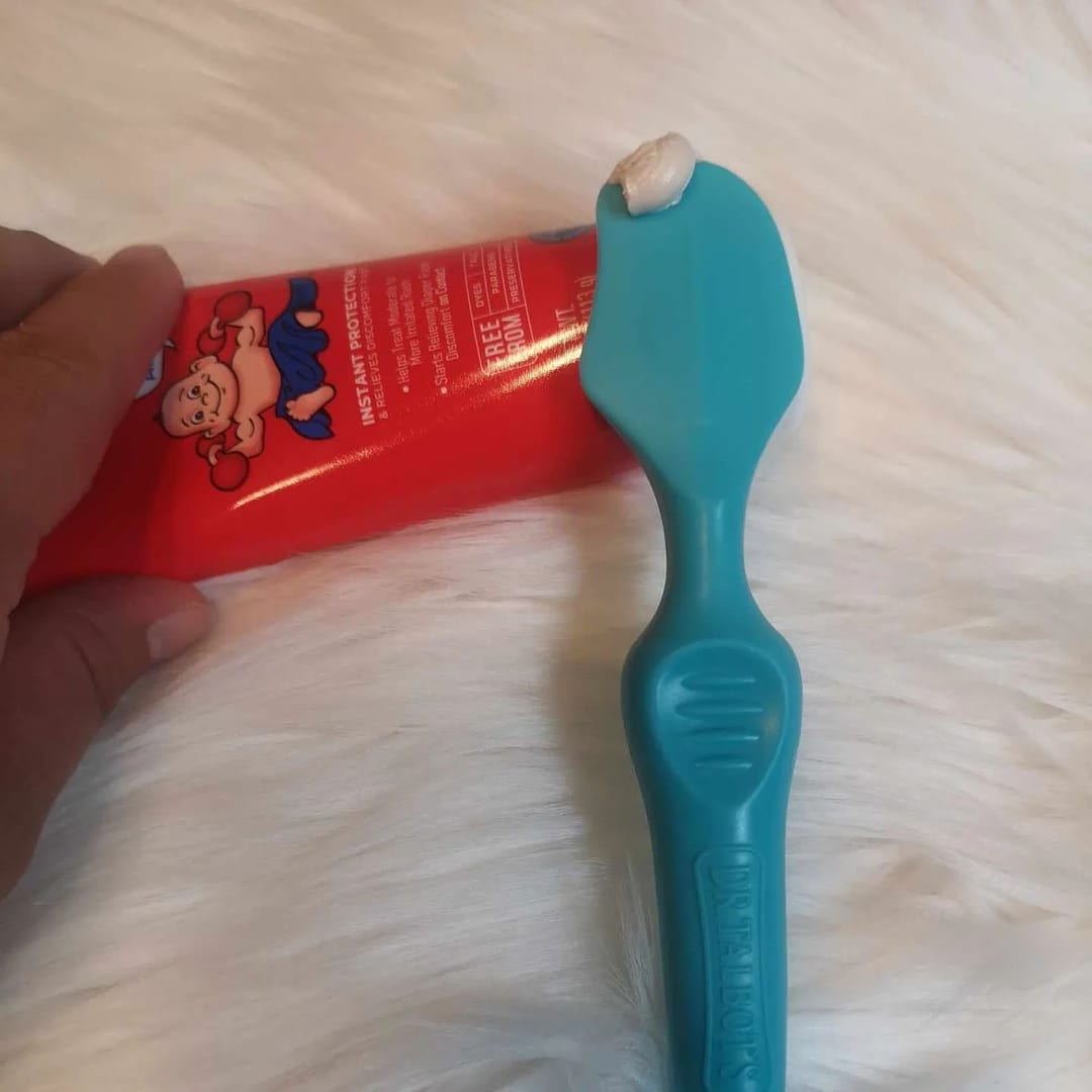 Mini Diaper Cream Soft Silicone Brush – Mess-Free Application – Dr