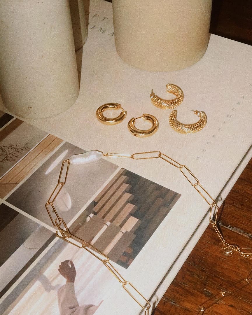 Jewellery box essentials on film 🎞️