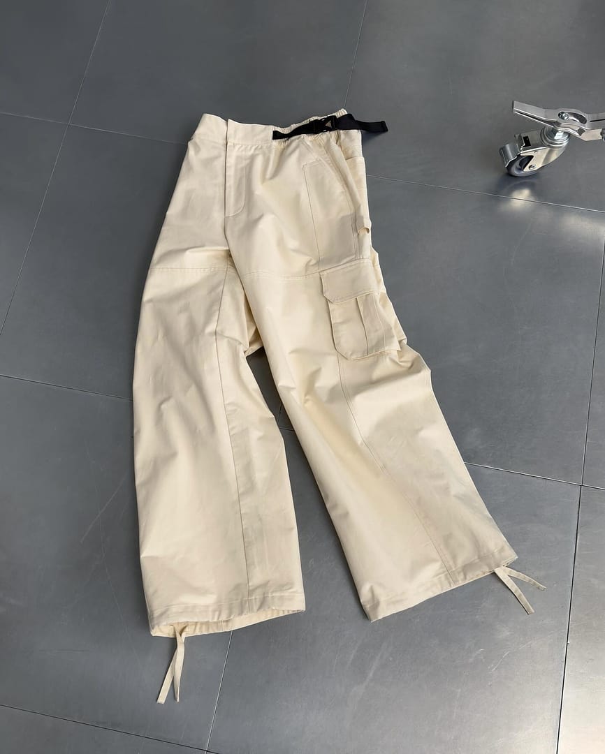 W1 Cargo Pants Beige – BLACKTAILOR