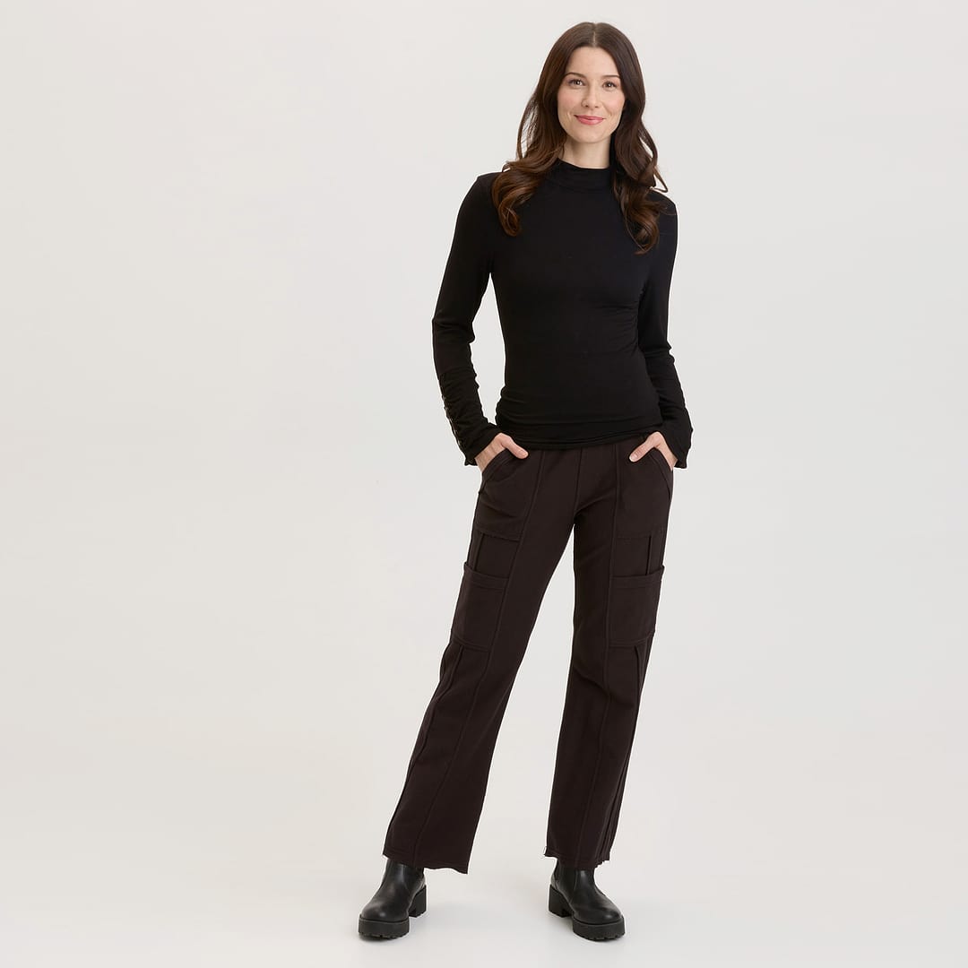 Ainsley Turtleneck in Black