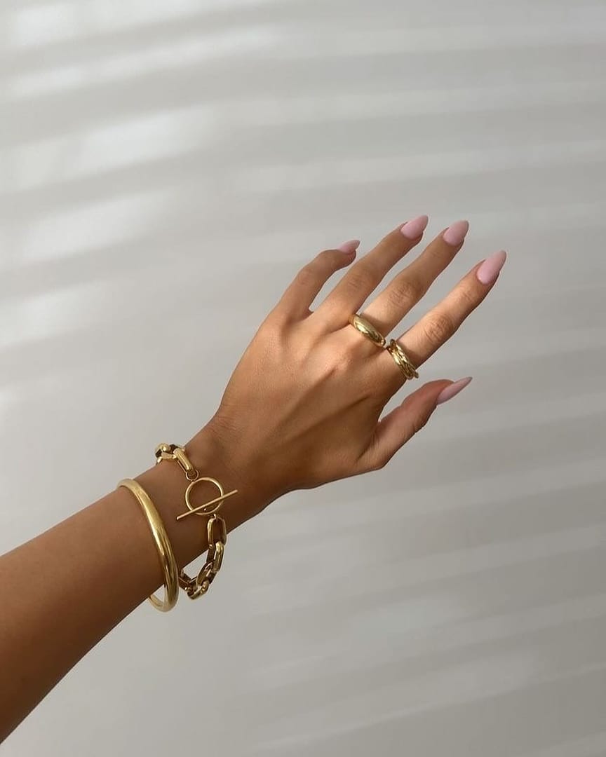 Wrist & ring stacks the Orelia team are loving 🤍