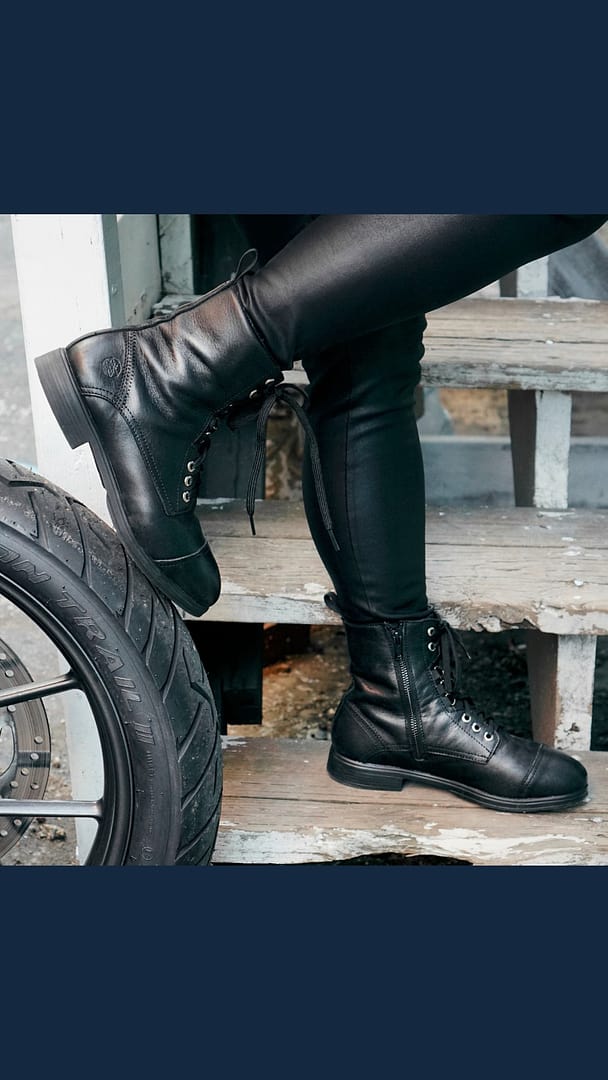 シューズ・サンダルその他 Paris Texas Hilda boots in Cognac suede Paris Texas Embossed Croc Stiletto Boots 85mm Bordeaux