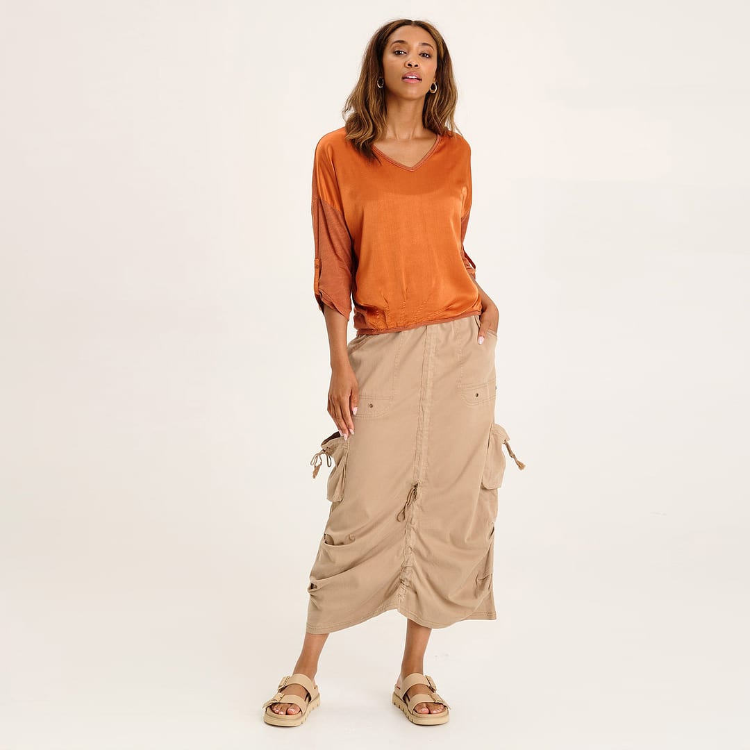 【Remagie】★Suede ribbed one pocket skirt REISS Enya Centre Front Zip Detail Suede Skirt in Grey