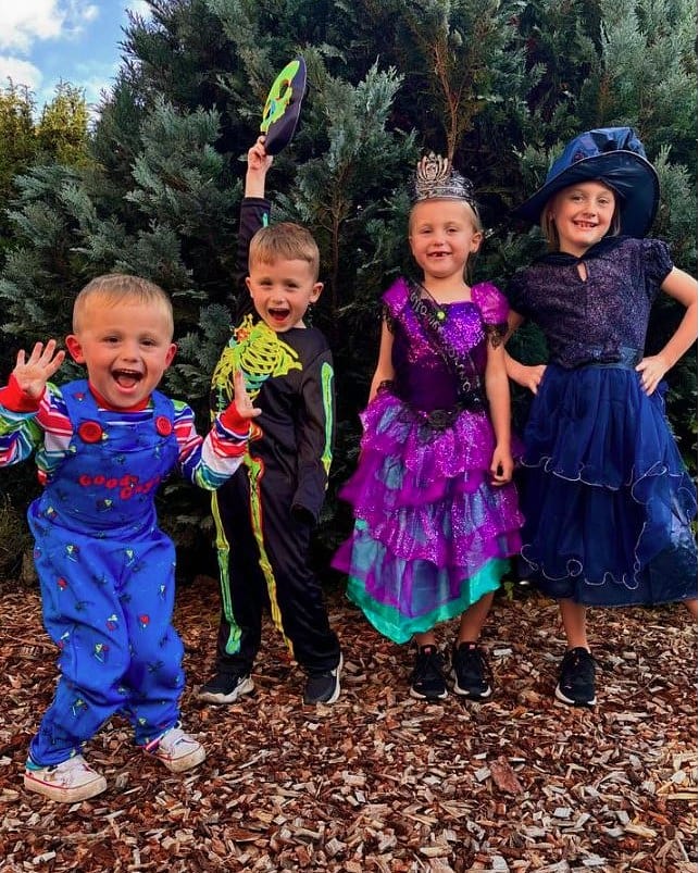 Smiffys Kinder-Hexenkostüm: Schwarz-lila Kleid Mit Hexenhut – Perfekt Für Halloween & Zauberpartys